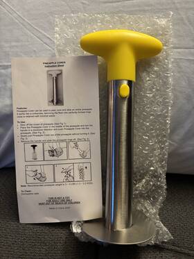 Avon 888761525549 Pineapple Corer Brand New