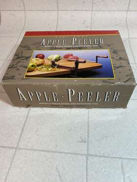 A501 Back To Basics Vintage Peel Away Apple Peeler Model Clamp-on Box With Manual