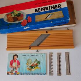 778001 Benriner Vintage Yamamotos Utility Vegetable Slicer Made In Japan
