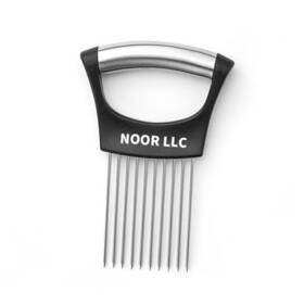 Yh4372 China Stainless Steel Onion Holder Slicer.meat Slicer Food Slice Assistant