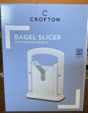 Crofton 061462055584 New In Box - Bagel Slicer Dishwasher Safe White