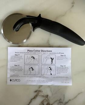 C1502 Cutco New 1502 Pizza Slicer Cutter Wheel Rubber Handle Removable 3 Inch Blade Nwop