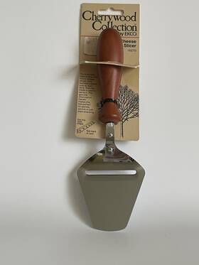 16270 Ekco Cheese Slicer Cherrywood Collection Stainless Steel 1970s/1980s Nos