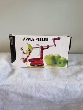 Epicura 490700537058 Apple Peeler By - New In Box