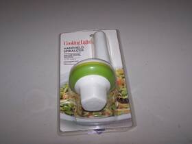 C15gb-ss1b Epoca Cooking Light Handheld Vegetable / Fruit Spiralizer C15gb-ss1b Epoca Cooking Light Handheld Vegetable / Fruit Spiralizer