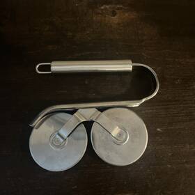 21913 Fixturedisplays Pizza Cutter Double Wheel Cortador De Stainless Steel Heavy Duty