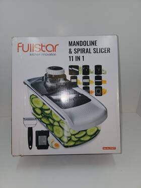 Fullstar 060576110669 11 In 1 Mandoline Slicer Vegetable And Cheese Grater Kitchen
