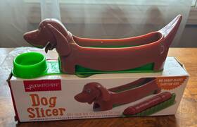 Gias Kitchen 850670057053 Dachshunds Hot Dog Slicer Novelty Item Bowl For Sauce - Gag Gift