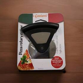 I Genietti 830078283506 Pizza Rotary Cutter With Black Handle Cut Ease - Brand New