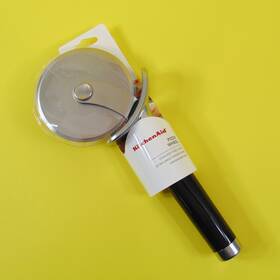 Ke113cdasj Kitchenaid Pizza Wheel Cutter Stainless Steel Extra-large Blade Black Handle