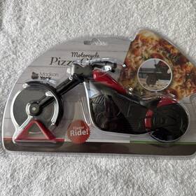 Madison York 841437167672 New Motorcycle Pizza Cutter Red And Black With Stand