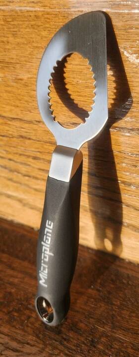 Mic-48071 Microplane Professional Avocado Tool 3 In 1