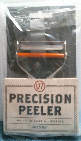 00888 Milk Street Precision Peeler Fs