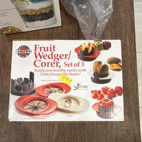 5131 Norpro Fruit Wedger/corer Set Of 3 Interchangeable Blades Model Red