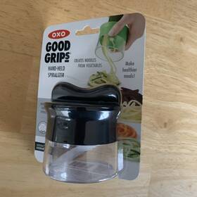 11187300 Oxo Good Grips Hand Held Spiralizer Black Nip