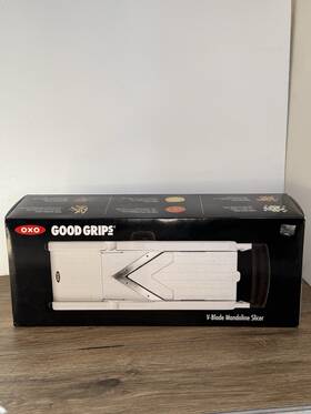 1155700v2 Oxo Good Grips V-blade Mandoline Slicer White New In Box