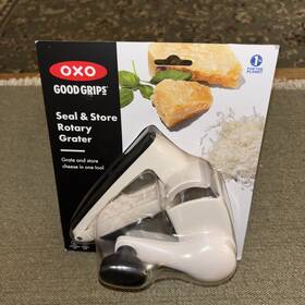 Oxo 840097700519 Good Grips Seal And Store Rotary Grater With Soft Non-slip Handle White. New