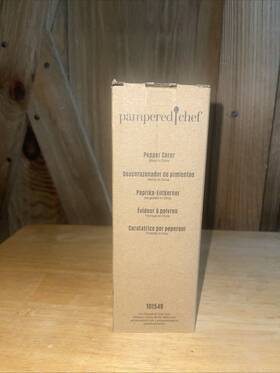 101549 Pampered Chef New In Box Corer #101549 Pepper