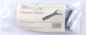 1115 Pampered Chef Julienne Peeler #1115