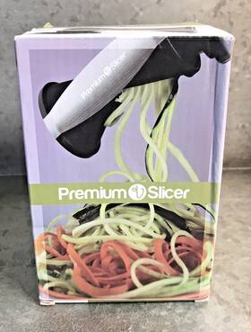 X000zwcj99 Premium V Slicer - Ceramic Peeler Cleaning Brush Storage Bag Recipe Book New