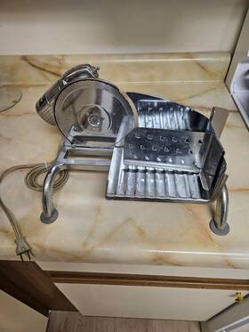 1101e-2 Rival Used Electric Meat Slicer Model Good Condition Works Well