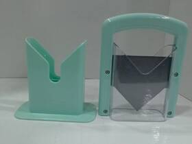 Slyce 808218691504 Usedlikenew - Bagel Slicer Stainless Steel Blade Light Green