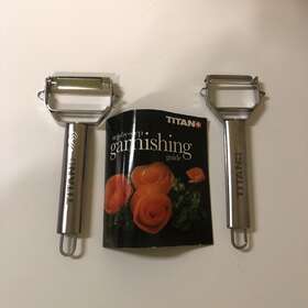 Titan 752356784898 Peeler Slicer And Julienne Tool With Garnishing Guide