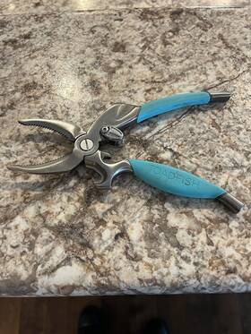Toadfish 855864007210 Crab Cutter Pliers