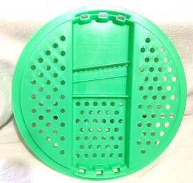 787-3 Tupperware Vintage Replacement Top Round Green Grater Slicer Strainer Plastic
