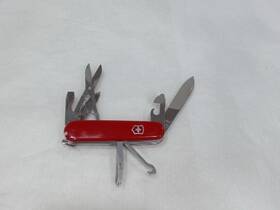 Victorinox 611160100443 Newmissingbox - Swiss Army Knife Super Tinker Red 91 Mm