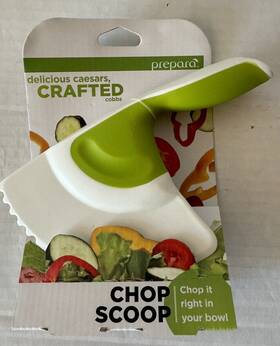 1018-sm White New Crate And Barrel Prepara Chop Scoop Salad Chopper Non Scratch Tool Green&white