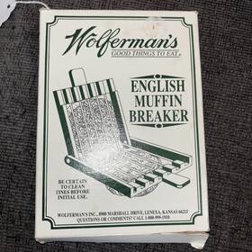 64111 Wolferman Vintage Wolfermans English Muffin Bread Breaker With Original Box Never Used