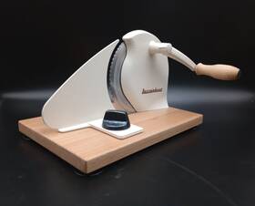 M072082 Zassenhaus Damaged Box - Classic Bread Slicer Cream