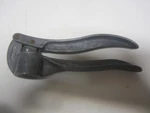 Vintage Simplex Ritter Kitchen Garlic Press Metal Utensil Aluminum. Fixed Price $16.25.