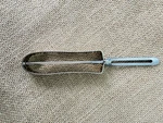 Vintage Ekco Nee Action Apple Potato Vegetable Peeler Slicer Grandma Made Usa. Fixed Price $7.50.