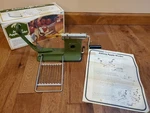 Earthgrown Johnny Apple-peeler Slicer, Corer Vintage Original Box. Fixed Price $24.99.