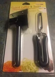 New Kitchen Collection Sealed Spiral Cutter & Peeler. Fixed Price $11.94.