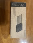 Pampered Chef #1102 Hold Slice Cranberry. Fixed Price $9.95.