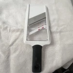 Oxo Good Grips Hand Held Mandoline Slicer Prepware Food Utensils Kitchen Safe. Fixed Price $15.00.