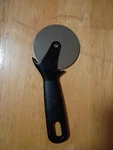 Farberware 4 Pizza Cutter Wheel Stainless Steel Black Handle. Fixed Price $82.07.