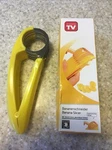 Chef'n Bananza Hand-held Slicer Bananaschneider New In Box!!!. Fixed Price $20.00.