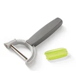 New Pampered Chef Pivoting Peeler Item # 101228. Fixed Price $15.99.