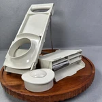 The Pampered Chef Ultimate Mandoline 1087 Complete Set Cutter Crinkle Grater. Fixed Price $18.68.