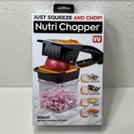 Nutrichopper Food Dicer 4 Stainless Steel Blades Container As Seen Tv. Fixed Price $10.00.