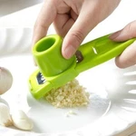 Multifunctional Garlic Ginger Grinder Manual Crusher Mincer Kitchen Cooking Tool. Fixed Price $6.99.