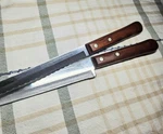 Craftsman Vanadium Stainless Steel Carving & Serrated Knife Set Wood Handles Usa. Fixed Price $15.63.