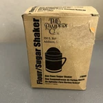 Pampered Chef White Flour & Sugar Shaker Model 1695. Fixed Price $24.99.
