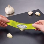 Joseph Garlic Rocker Crusher Mincer Press Plastic Dishwasher Safe Green. Fixed Price $8.75.