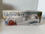 Kitchen Slicer Mandolin 3 Stainless Blades Robinson Design Group 1995. Fixed Price $18.00.