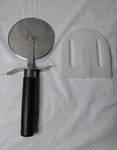 Pampered Chef Pizza Cutter Stainless Steel Wheel Guard & Cover. Fixed Price $13.99.